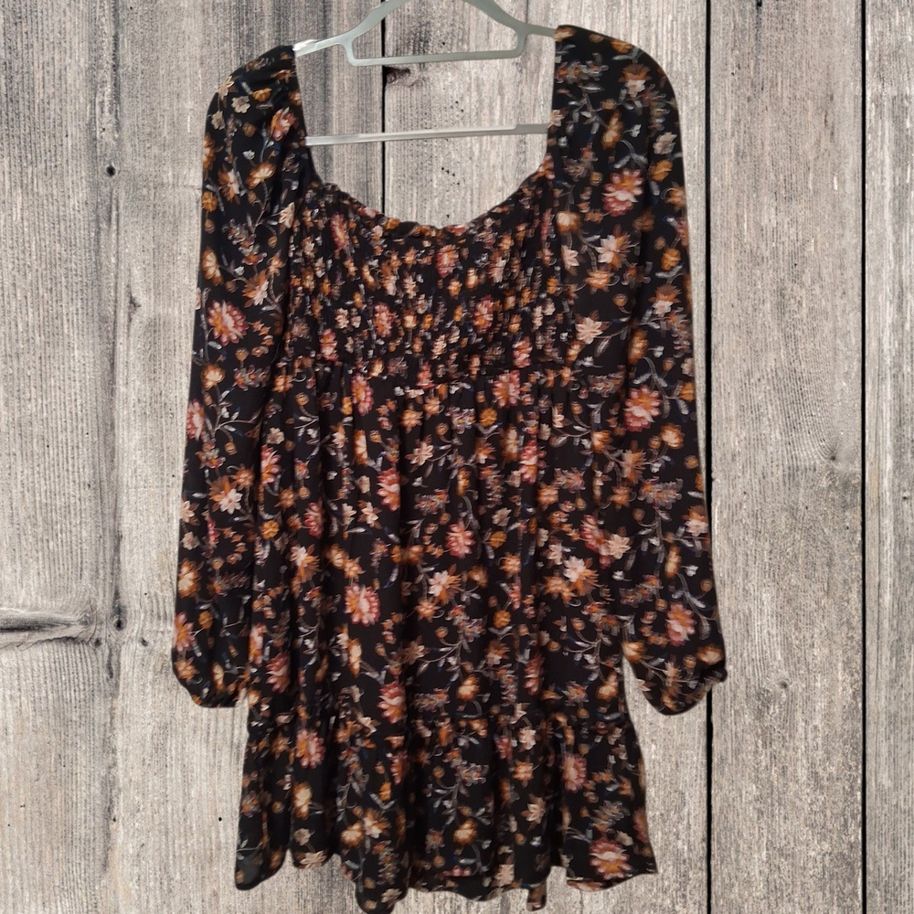 A'tard State Floral Long Sleeve Dress Size M Smocked Chest